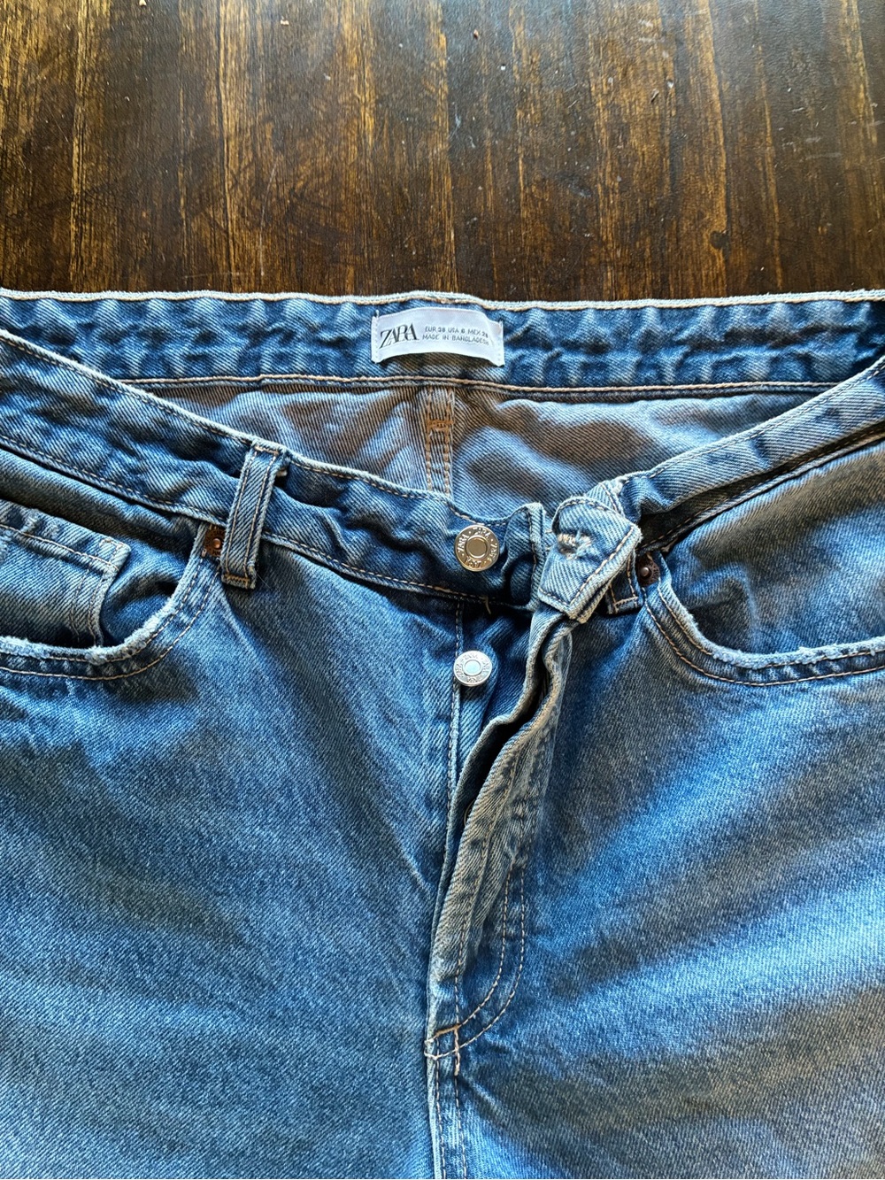 Zara Relaxed Fit Light Blue Denim Jeans